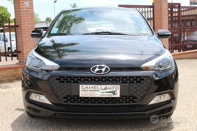 Hyundai i20 1.1 CRDi 12V 5 porte Blackline