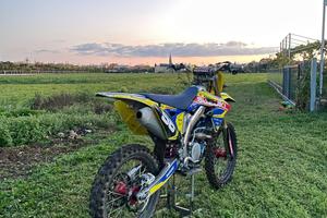 Suzuki rmz 250