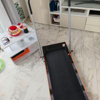 Tapis roulant elettrico salvaspazio