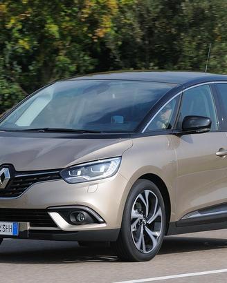 Ricambi usati renault scenic 2016 #z