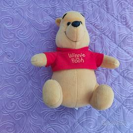 Peluche Winnie the Pooh, Clementoni