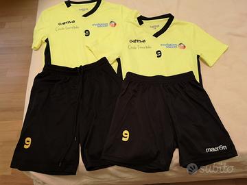 Completi calcio 10-11anni,pigiami estivi 10-11anni