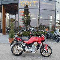 Moto Guzzi V100 MANDELLO Rosso Magma