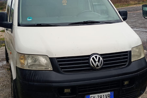 Volkswagen T5 camper