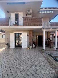 Rif. 499 fronte villaggio coppola - villa ristrutt