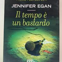 "Il tempo è un b..." di Jennifer Egan