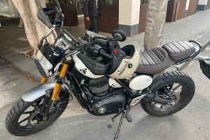 Triumph Scrambler 400