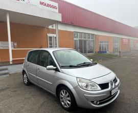 Renault Scenic 1.5 serie specialexception