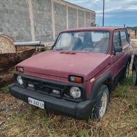 Lada Niva 1.7 iniezioni singlepoint da restauro o 