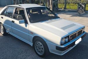 Lancia delta hf