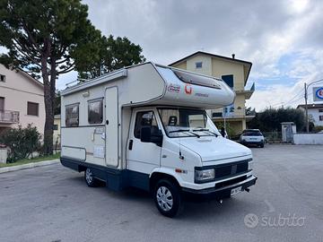 Fiat Ducato C. International 1.9 TD 6 posti