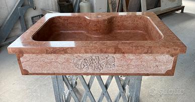 Lavabo da cucina in marmo
