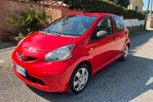 Toyota Aygo 1.0 Benzina 5 porte - Neopatentati