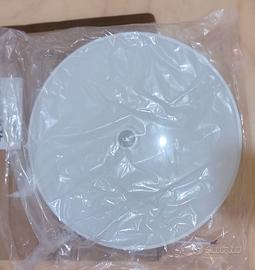 Plafoniera con sensore di movimento.