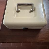 Cassetta porta soldi con chiave metallo