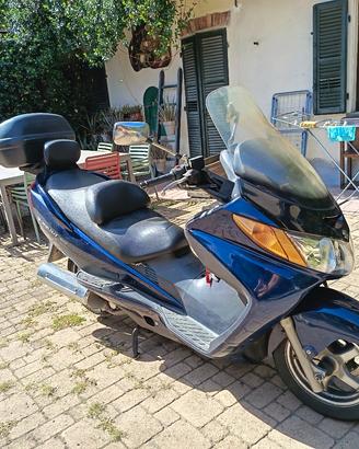 Suzuki Bergman AN 400