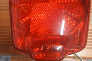 faro posteriore vespa 250 e 300