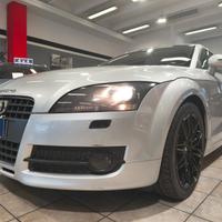 Audi TT Coupé 2.0 TDI quattro Advanced