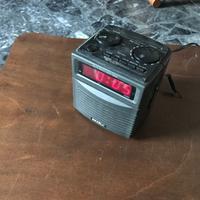 Radio/sveglia marca Maxell