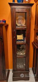 Mobile vetrina in legno