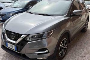 NISSAN Qashqai 1.6 dCi 2WD N-Connecta xtronic AU