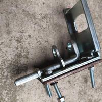 Serratura a lucchetto massiccia € 10