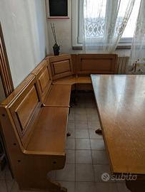 tavolo e giropanca in legno