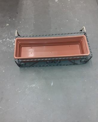 porta vaso e porta ombrelli 