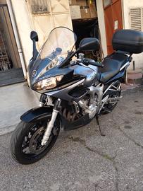 YAMAHA 600 FAZER