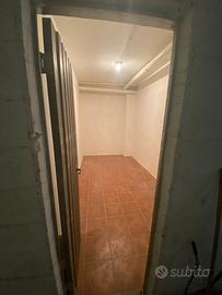 Cantina ottime finiture via alberto sordi