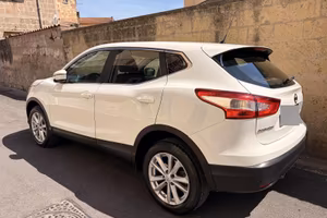 Nissan Qashqai dicembre 2014