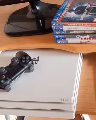 Ps4 pro con controller originale+giochi