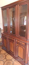 Vetrina in legno
