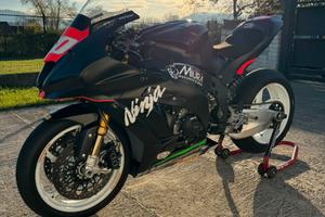 Kawasaki zx10r 2018 sbk