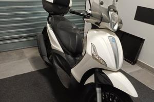 Piaggio Beverly 300