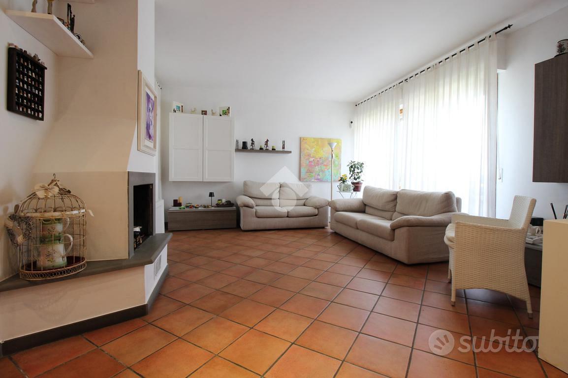 5 LOCALI A PRATO - Vista 6