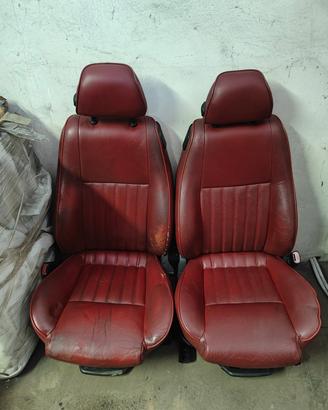 sedili in pelle rossa alfa 147