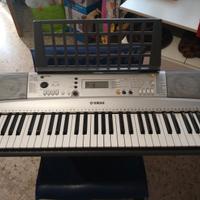 tastiera YAMAHA PSR E313