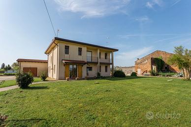 Splendida casa singola ristrutturata