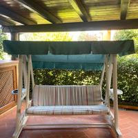 Dondolo per giardino