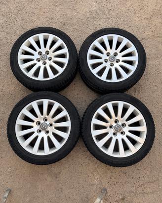 GOMME E CERCHI OPEL INSIGNIA DA 18