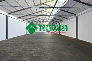 CAPANNONE A CALENZANO