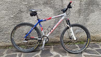 bicicletta mtb lee cougan 26"