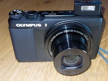 OLYMPUS Stylus XZ-10