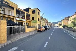 5 LOCALI A VILLAPUTZU