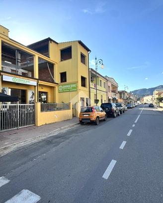 5 LOCALI A VILLAPUTZU