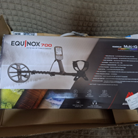 Metal detector Equinox 700