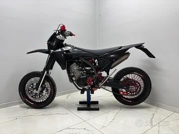 Fantic Motard 125 Garantita e Finanziabile