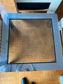 Tavolino anni 70, in metallo cromato e vetro