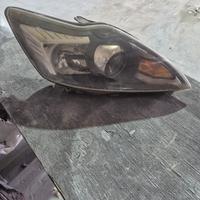 faro anteriore destro ford focus 2010